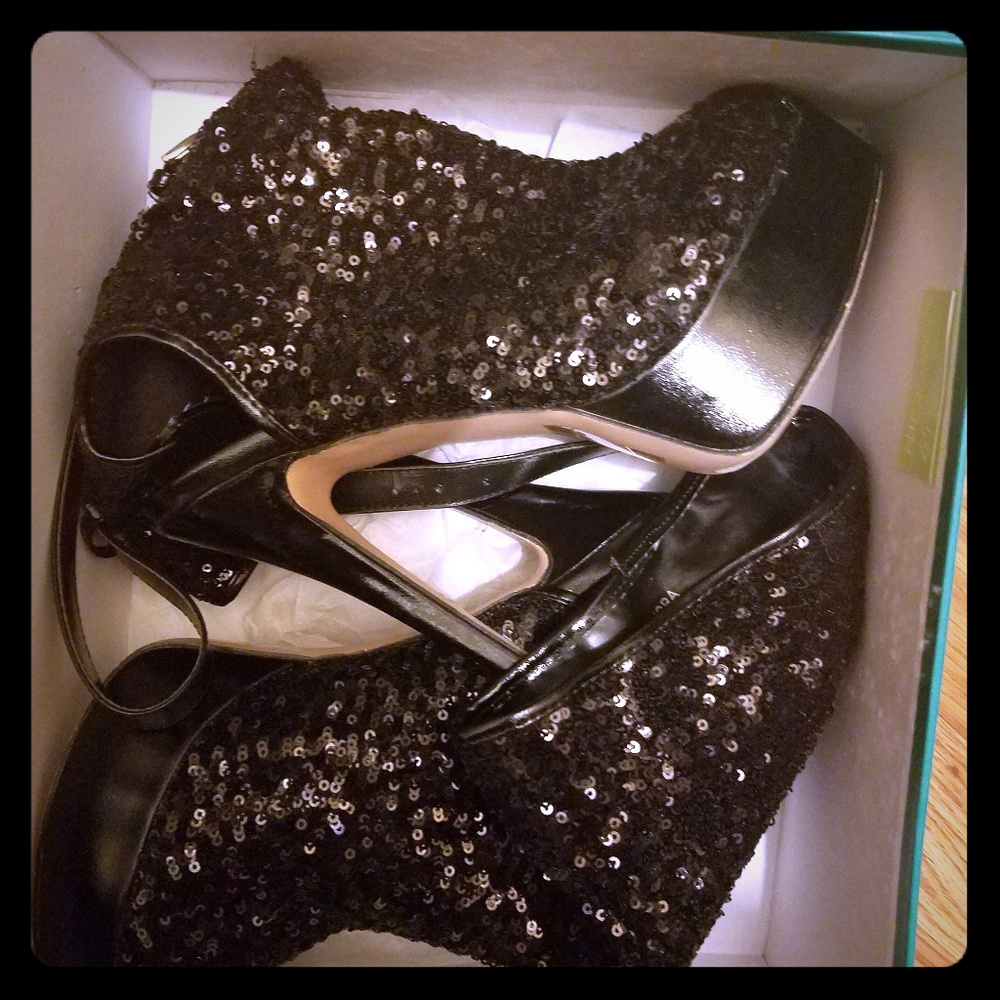 Lauren Lorraine Nora Sequin Boot